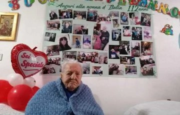 Tutta la Sicilia festeggia Marietta. Oggi, 16 aprile, la nonna di Piazza Armerina spegne 112...