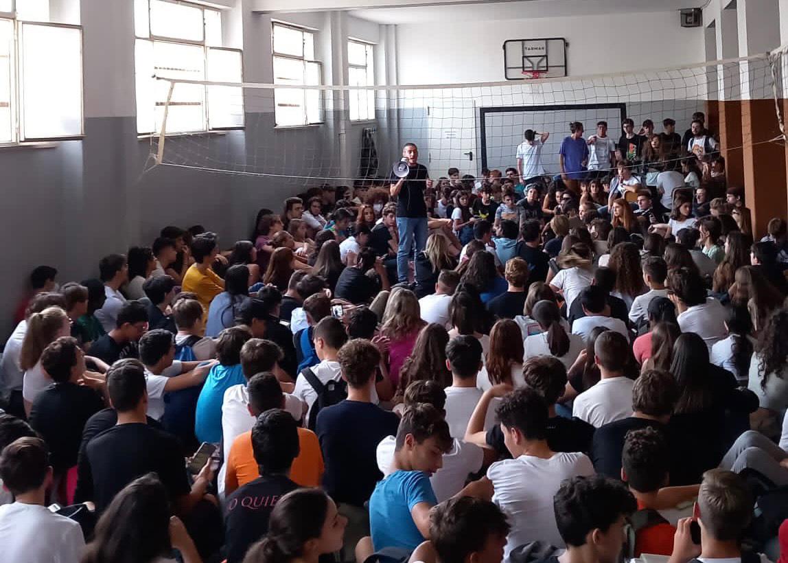 Palermo, proteste al Liceo Einstein contro spostamento delle classi