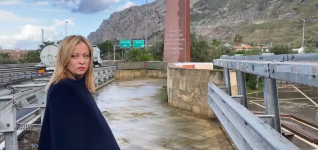 lcysmxwruo1wafgyvu-1-e1687261998319-690x362-1