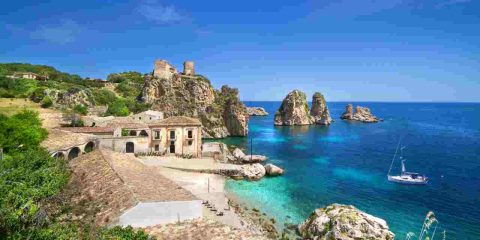 Spiaggia di Scopello in Sicilia