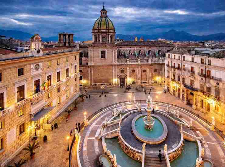 Palermo, Piazza Pretoria