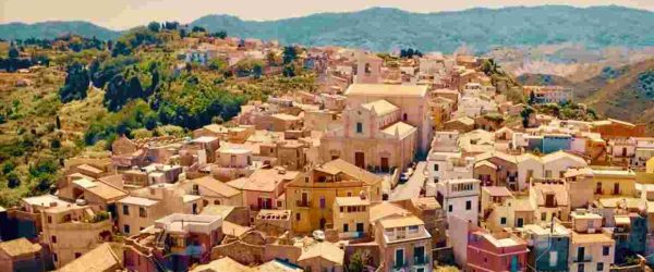 Borgo in provincia di Messina