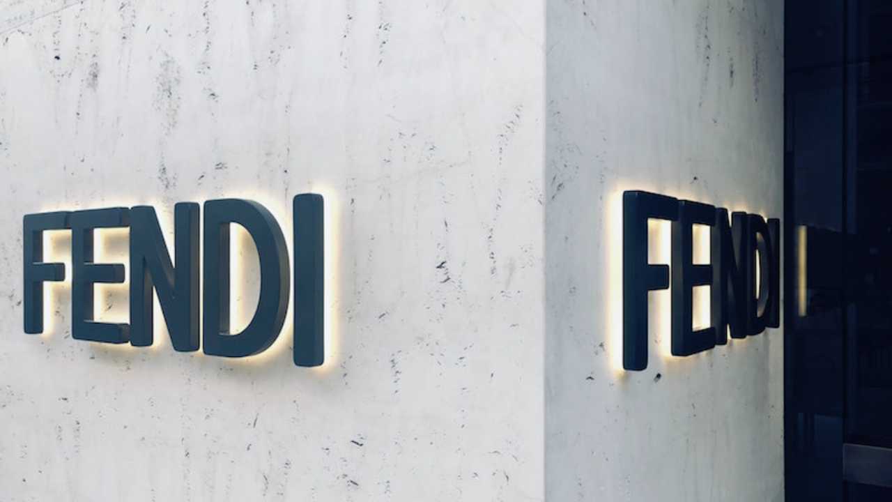 Fendi posizioni aperte