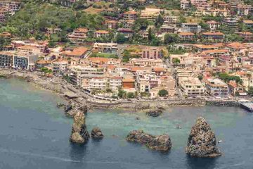 Il borgo in Sicilia tra mito e realtà