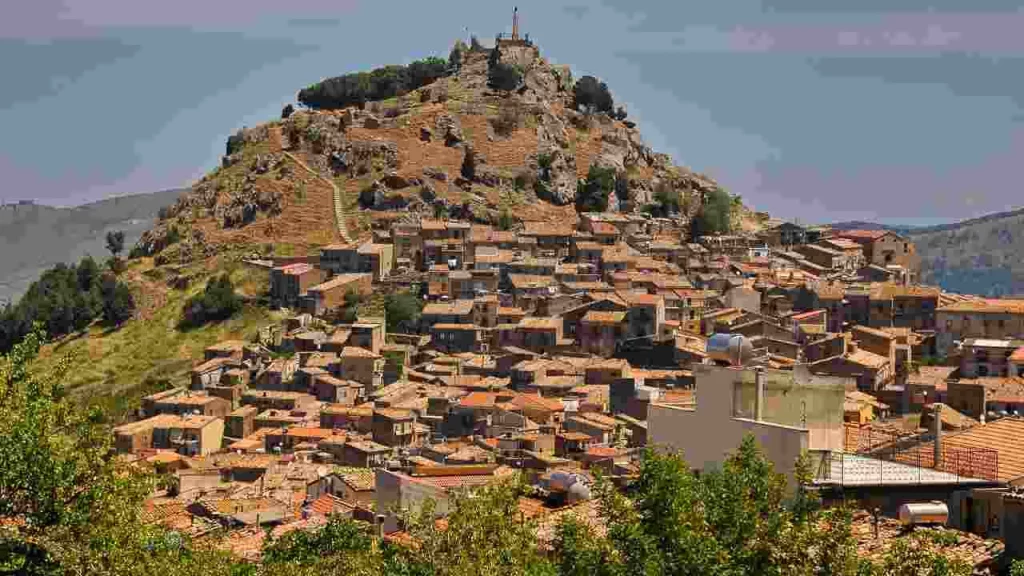 borgo Nebrodi Sicilia