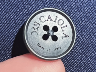 Non &egrave; solo una nuova collezione, ma una nuova idea di sartoria.Il 21 dicembre 2025, nella cornice...