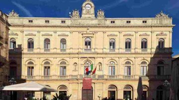 Concorso al Comune in Sicilia, assunzioni per funzionari amministrativo-contabili a tempo...