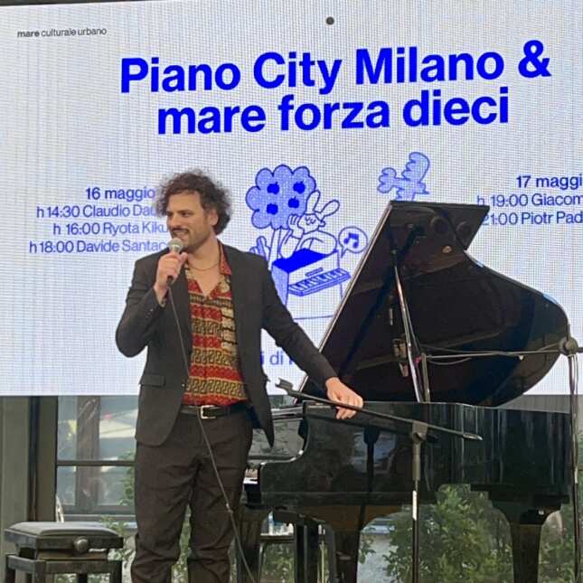 di Alberto Caiola  Ci sono storie che vanno oltre la musica. Storie che riescono a parlare ai...