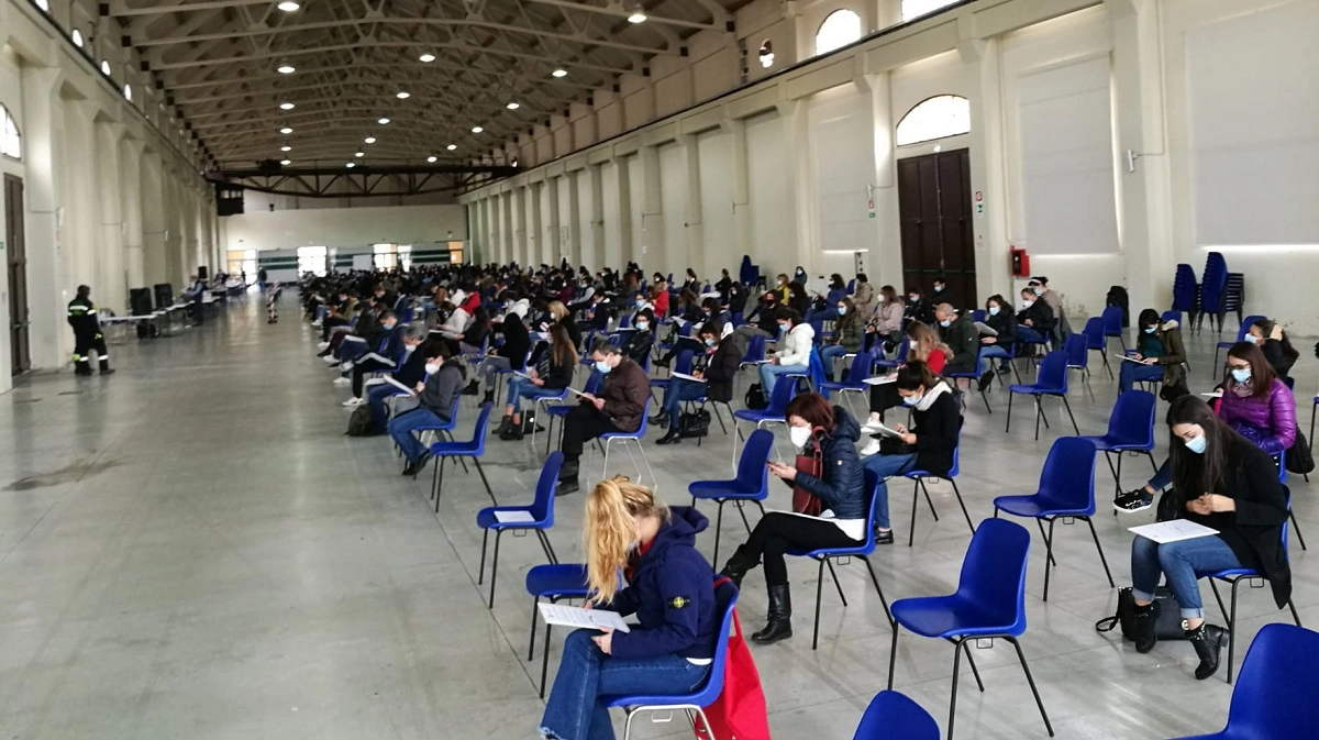 Bando per l'inserimento lavorativo di 199 assistenti amministrativi - categoria C. E' prevista...