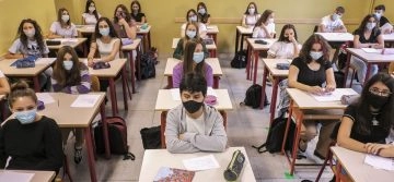 STUDENTE NO MASK: Si rifiutava di indossare la mascherina in classe, creando tensioni all’interno...