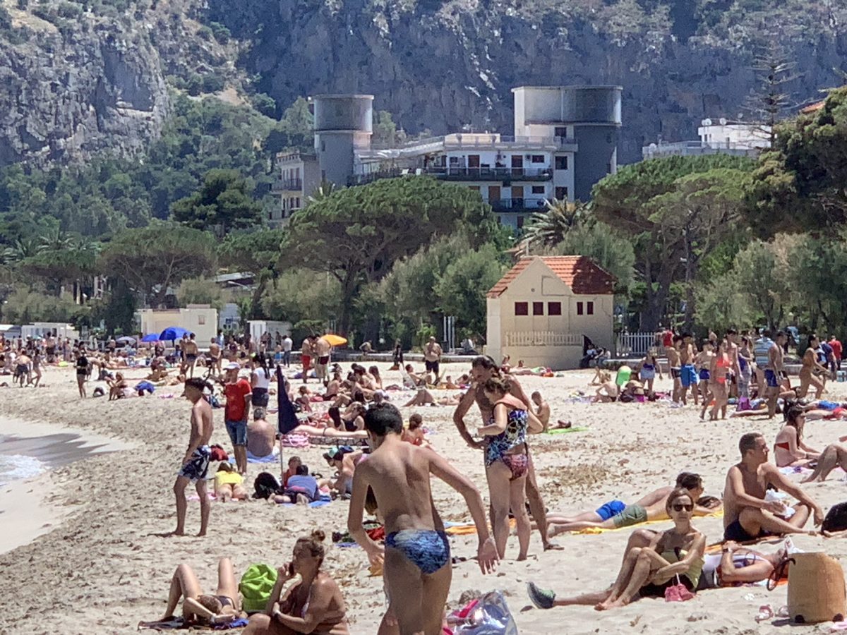 Toglieteci tutto…ma non Mondello