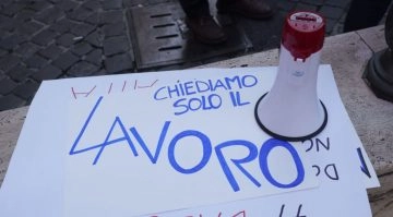 Una crisi nella crisi. Ad evidenziare questo aspetto sono i nuovi dati forniti da Svimez. La ricerca...