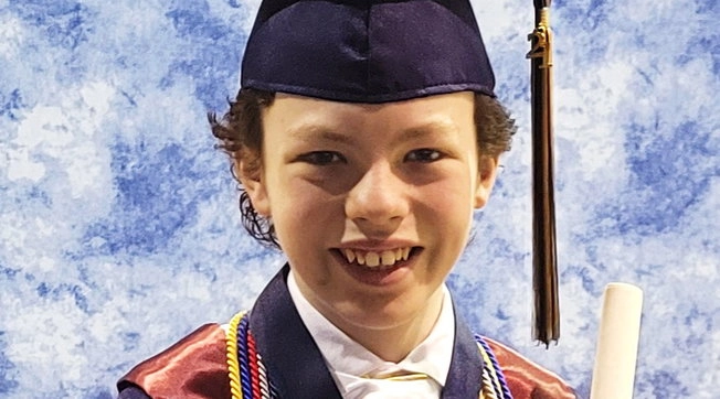 Dodici anni e quattro anni di studi in uno solo. Mike Wimmer, del North Corolina, è pronto a...