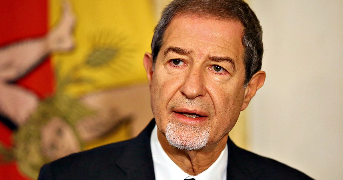 "La mia ricandidatura a Presidente della Regione è stata sollecitata mille volte dal mio movimento...