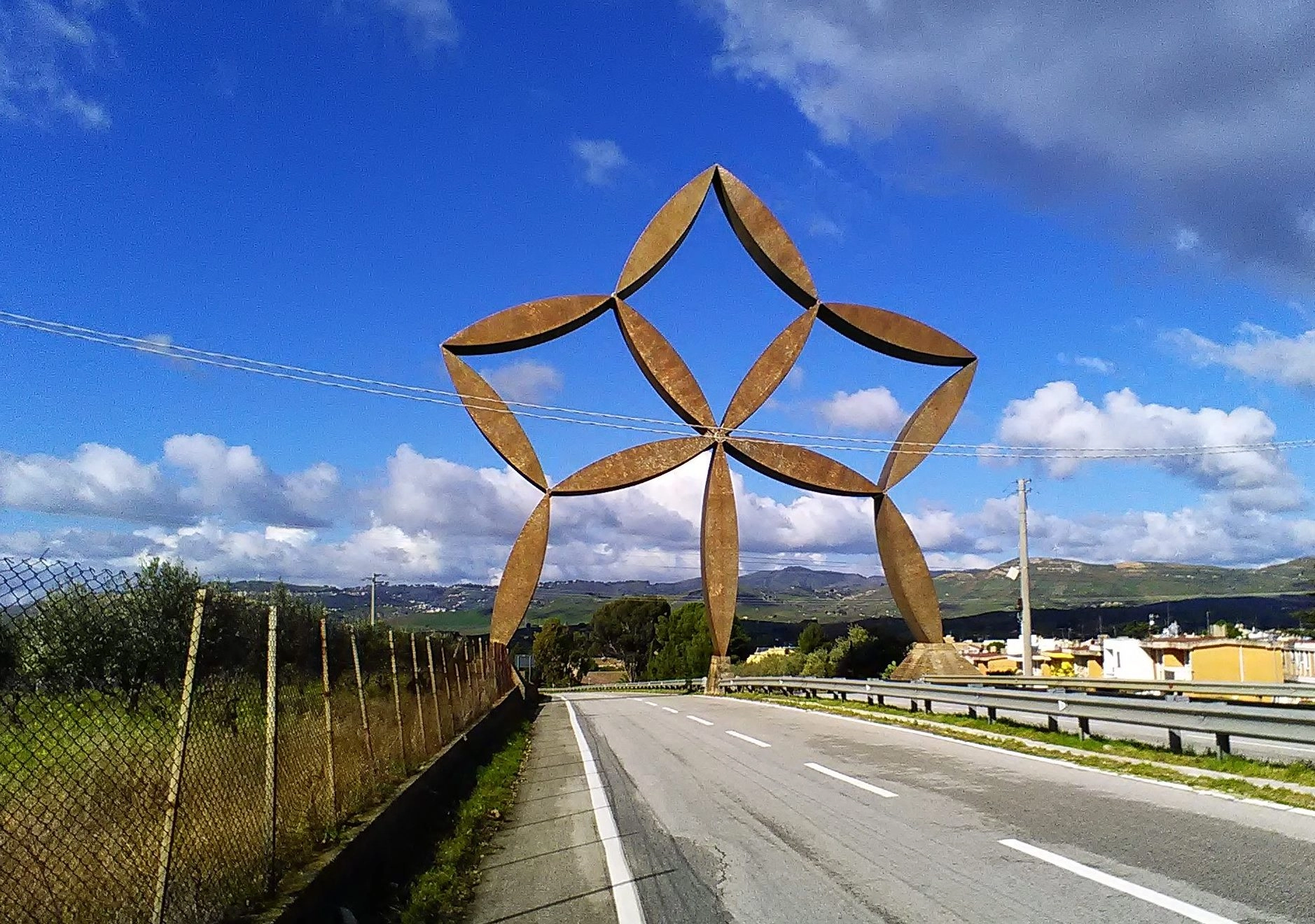 Un museo a cielo aperto nella Valle del Belice da visitare almeno una volta nella vita  Nella...