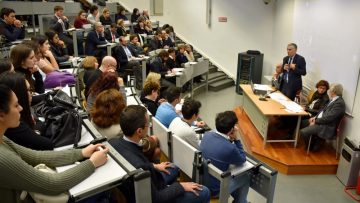 Su richiesta degli studenti, in vista dell'imminente sessione d'esami di novembre, il neoeletto...