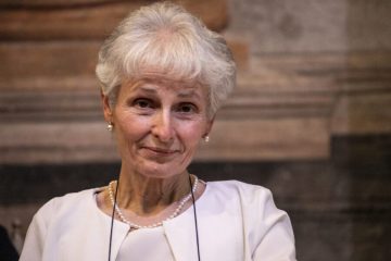 Prof Palermo sospesa