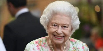 Si è spenta a 96 anni la Regina Elisabetta. Nelle scorse ore, il Palazzo aveva diffuso un comunicato...