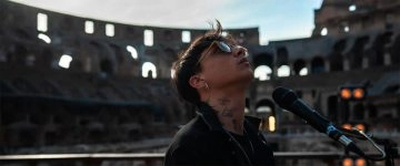 Ultimo in live-streaming al Colosseo. L’attesissimo evento da record di ieri sera, annunciato da...