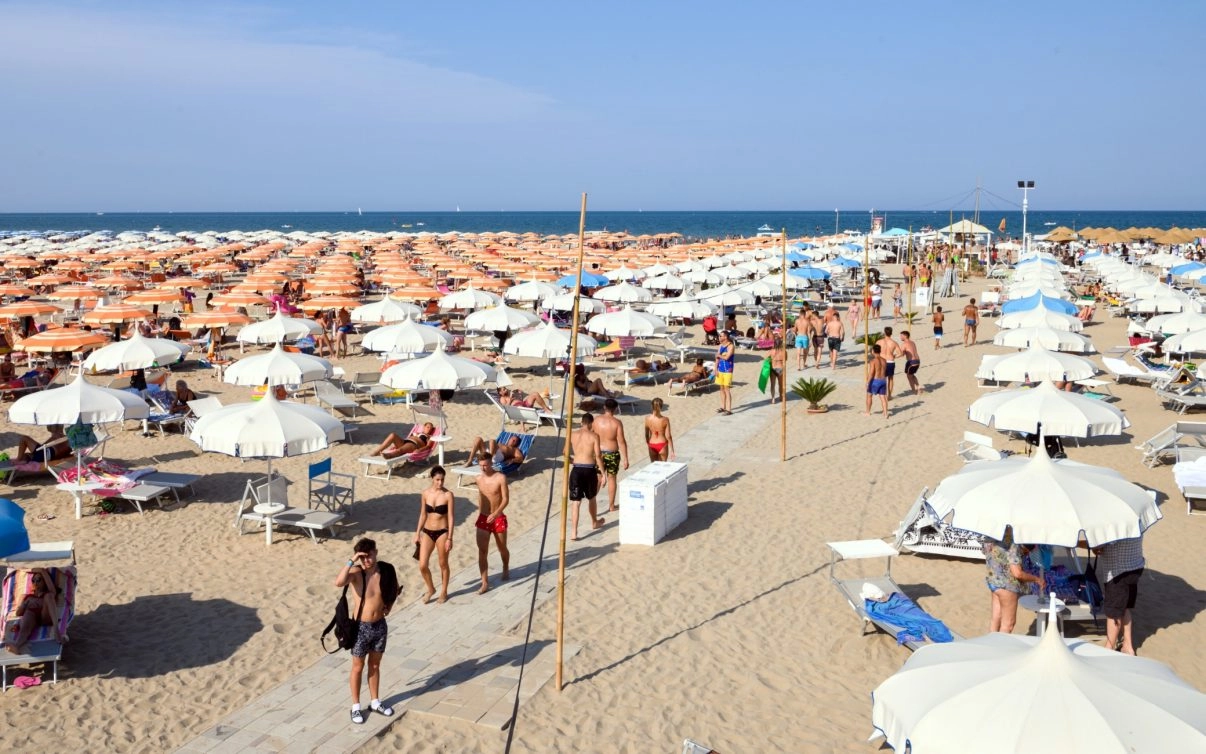 Saranno mesi con poche restrizioni e tante libertà ritrovate. Ma saranno anche mesi in cui il covid...