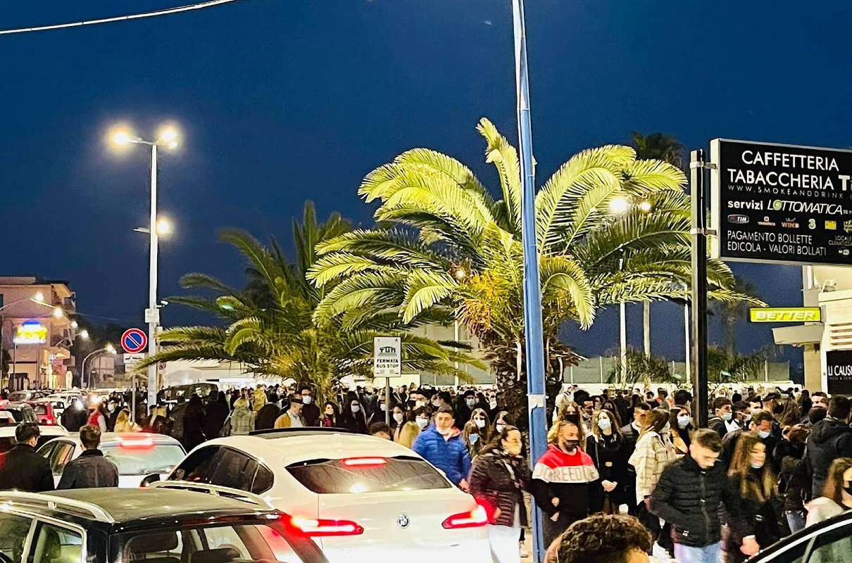 Assembramenti a San Leone. Miccichè: “Pronto a scelte impopolari”