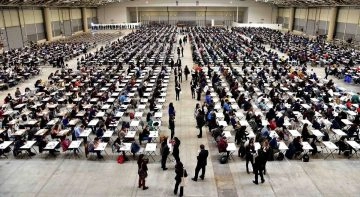 Con riferimento ai Concorsi pubblici banditi dalla Regione Sicilia, per il reclutamento a tempo...