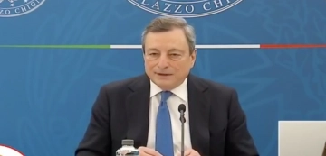 L'Economist incorona l'Italia 'Paese dell'anno': "è cambiata" con Draghi, "un premier competente e...