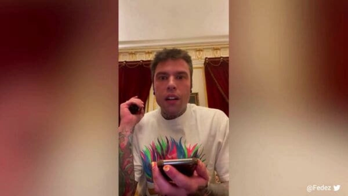 Continua l'attacco sui social nei confronti di Fedez dopo il suo intervento sul palco del Concerto...