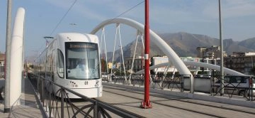 Sì al Piano opere pubbliche 2020/2022 del Comune di Palermo, ma senza linea del tram che dovrebbe...