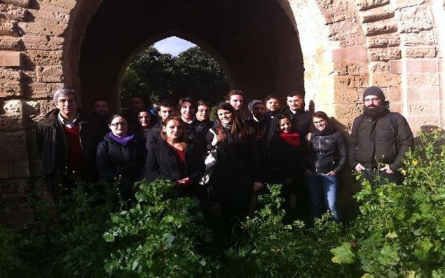 È partita sabato la prima lezione degli aspiranti agrumicoltori all’interno del giardino di Villa di...