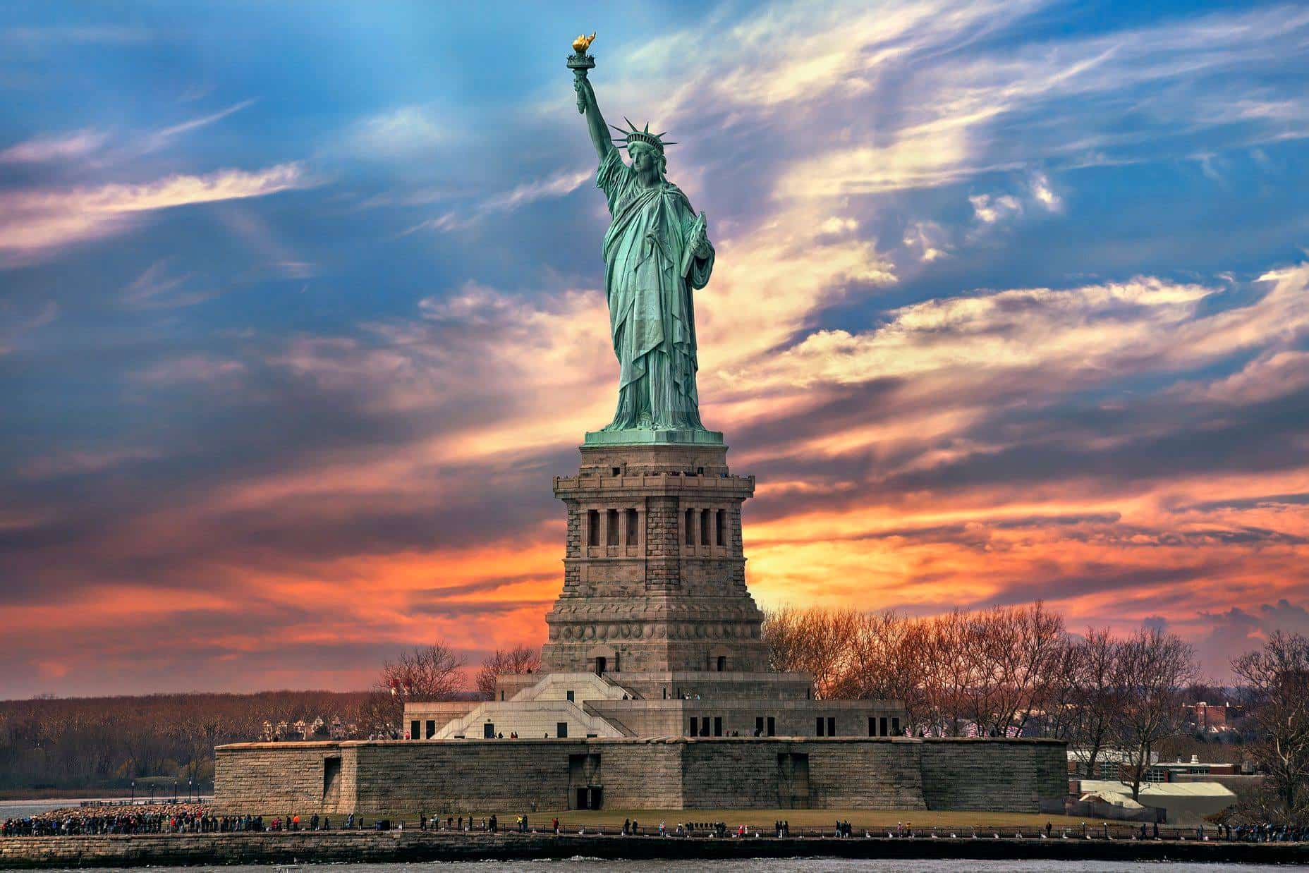 newyork_statueofliberty-min
